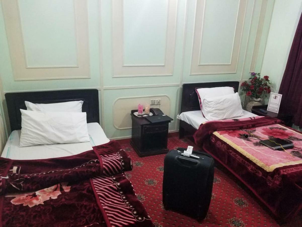 Hotel Dewanekhas סקרדו מראה חיצוני תמונה