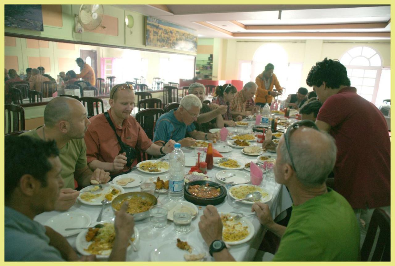 Hotel Dewanekhas סקרדו מראה חיצוני תמונה